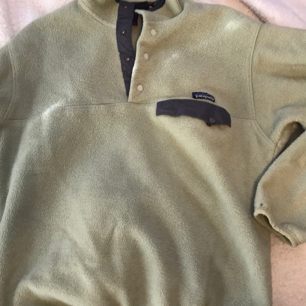 Mint Patagonia pullover